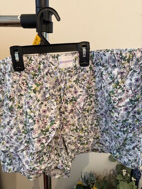 Joyspun Women's Floral Print White Bermuda Shorts